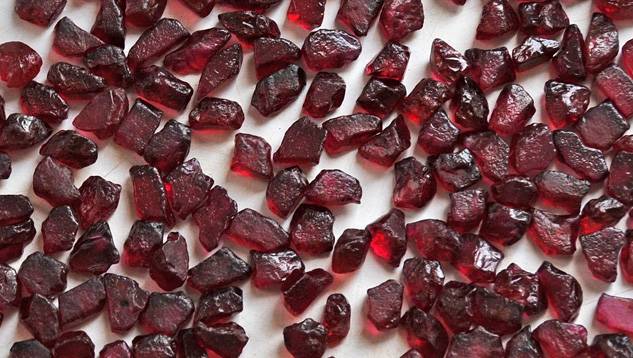 Darker tones of Tumbled Ruby from Thailand