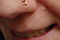 14kt-Gold-Garnet-Nose-Screw