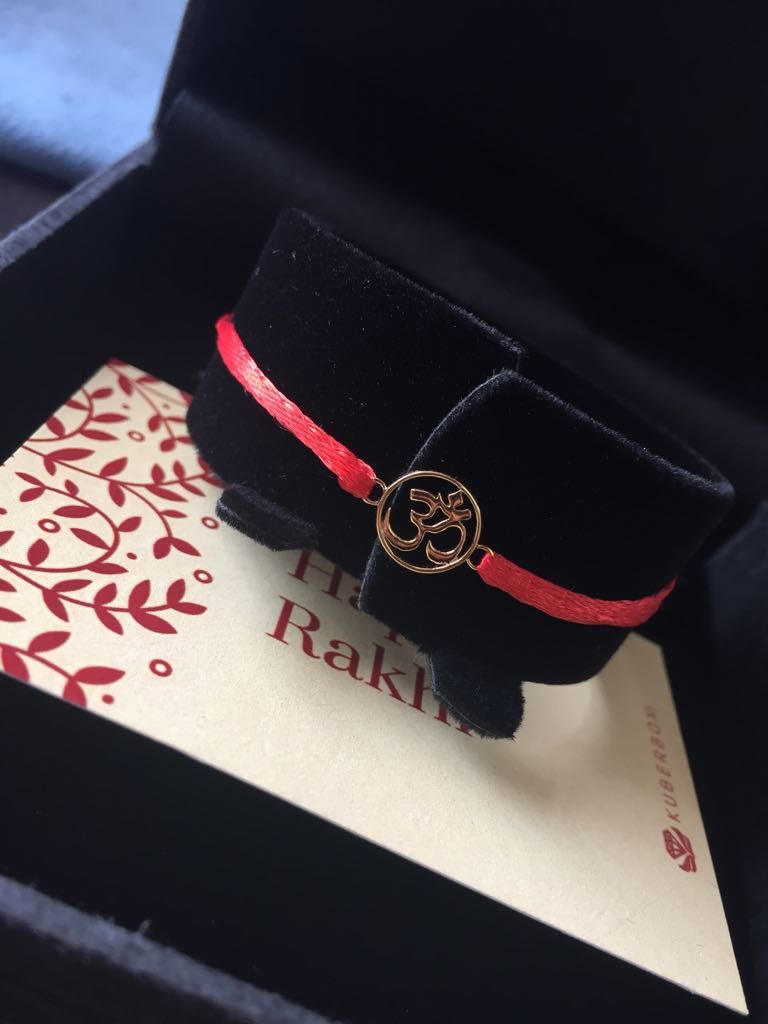 7 Real Gold Rakhis Under ₹2999 For Raksha-Bandhan 1 RA2038 6