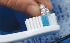 KuberBox Guide: Caring for your Jewels 1 rubbing process jewellery - cleaning guide