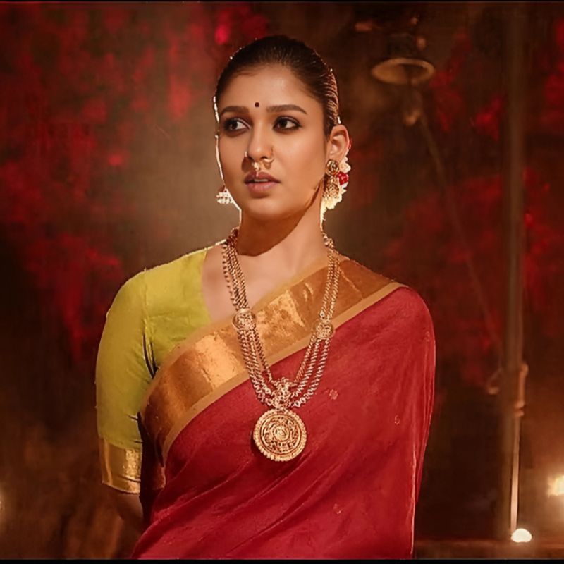 nayantara_mookuthi_amman_look