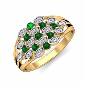 Gleaming Emerald Ring
